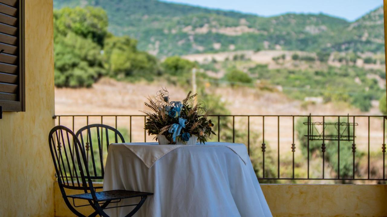 Agriturismo Carrucana Martis Exterior foto